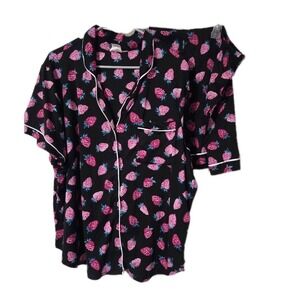 Secret Treasures 2 Piece Pajamas Button-down Shirt And Shorts, Strawberries, 3X